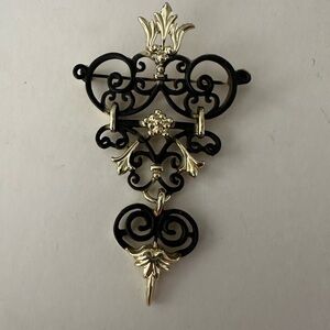 Vintage Art Nouveau Black & Gold Heart Brooch Floral Swirl Design